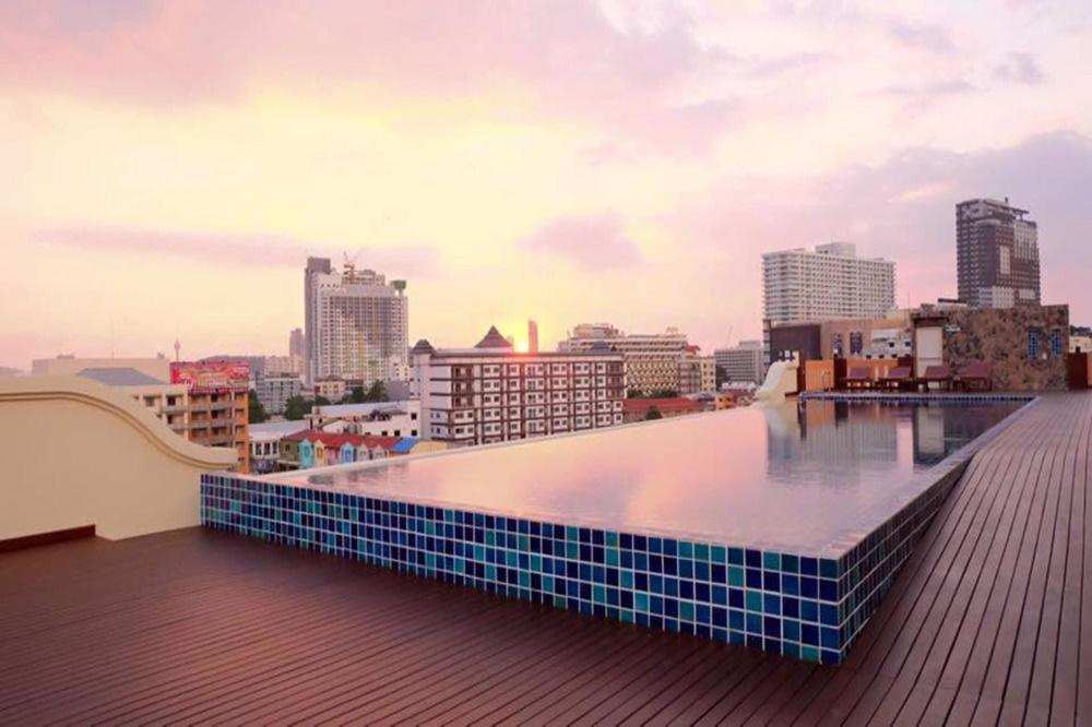 Dhotel Pattaya Nong Prue 外观 照片